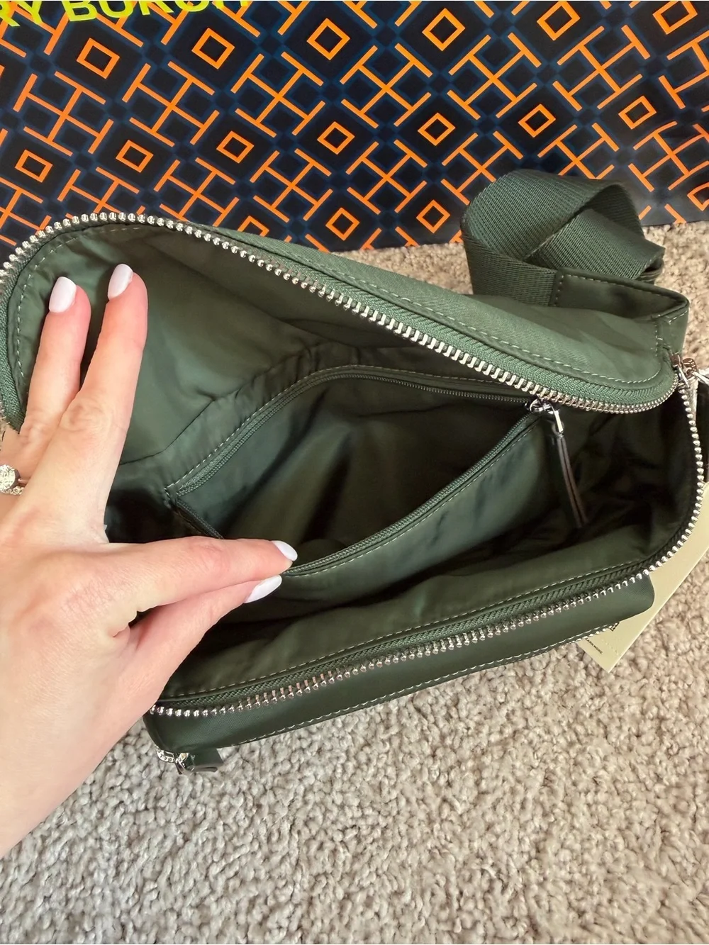Tory Burch tory burch